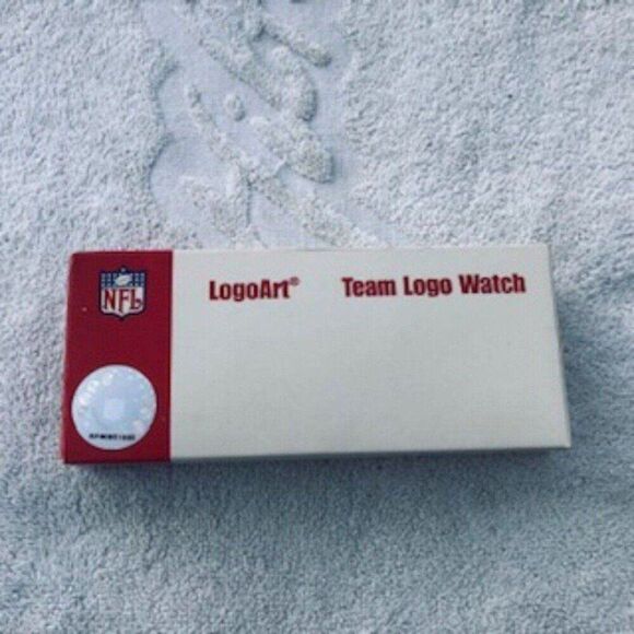 Wrist Watch . Green Bay Packers . NFL Two-Tone Competitor Series Sports Watch - Picture 3 of 3